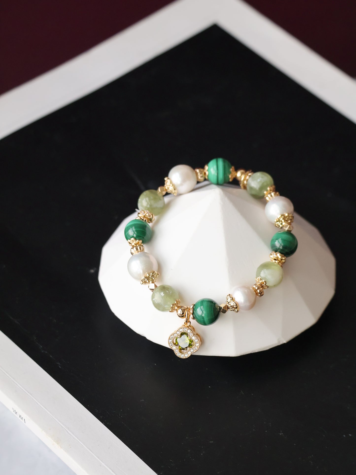 Malachite, Green Emerald Mica & Freshwater Pearl Crystal Bracelet — Cordelia Twin Sparkly Clover | 8mm + 10mm (Elastic)