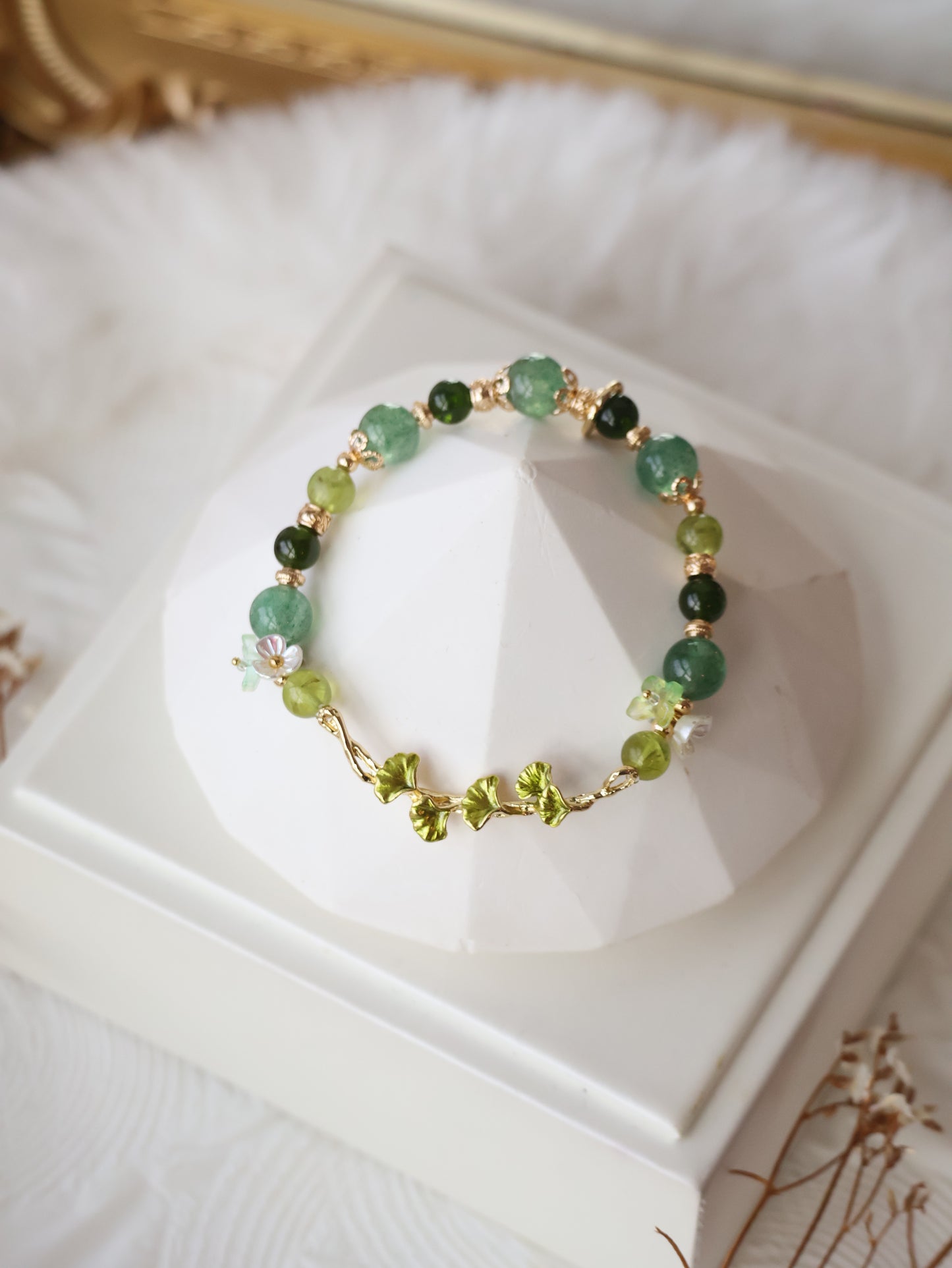 Green Strawberry Quartz, Peridot & Diopside — Midorin | 8mm (Elastic)