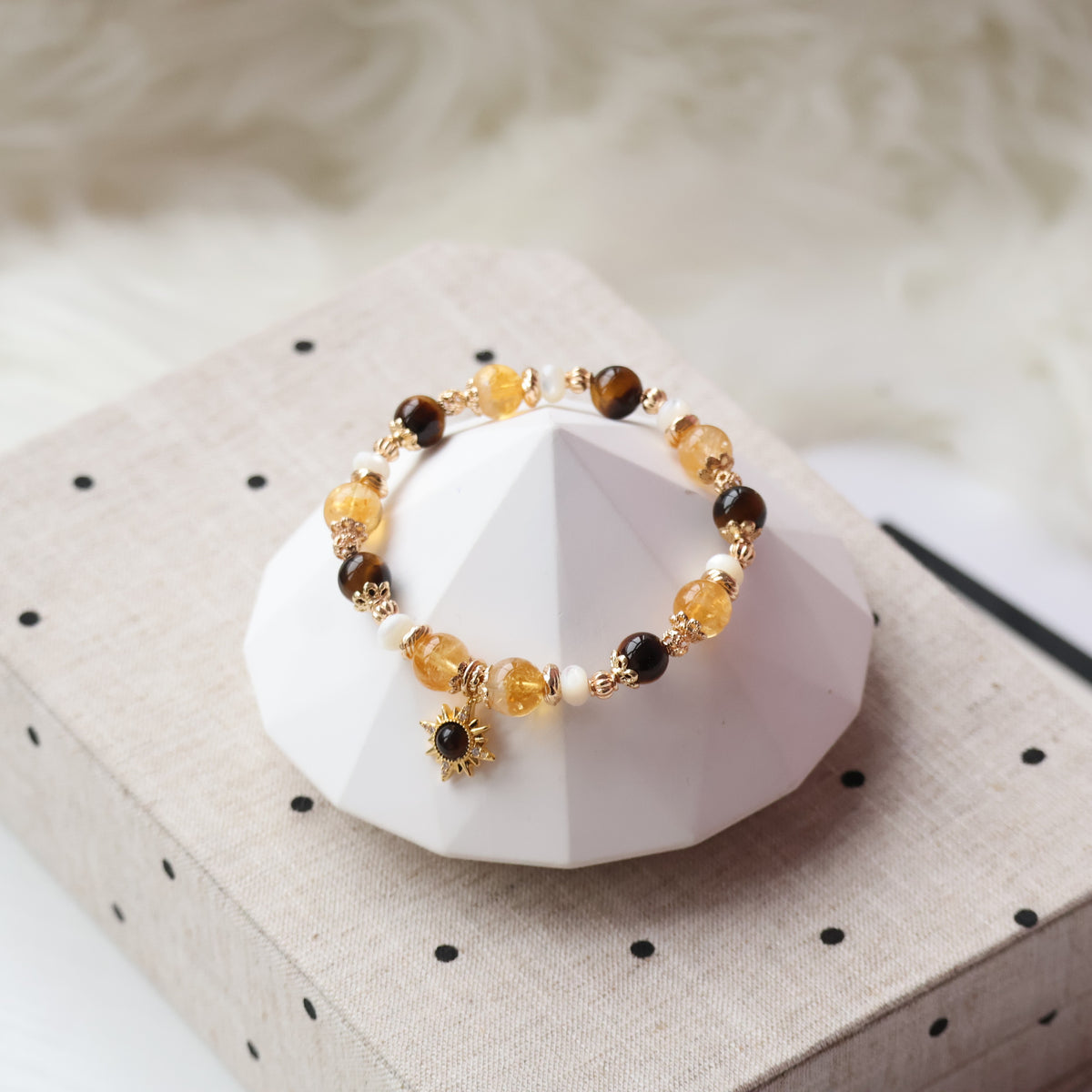 The Golden Tiger 8mm (Elastic)
