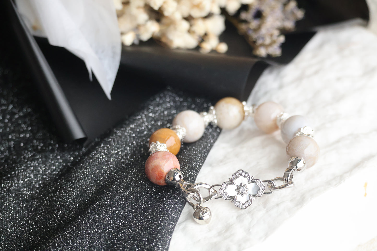 *Instocks* Fossilised Coral Jade with Clover Charm Natural Crystal Bracelet (Elastic)
