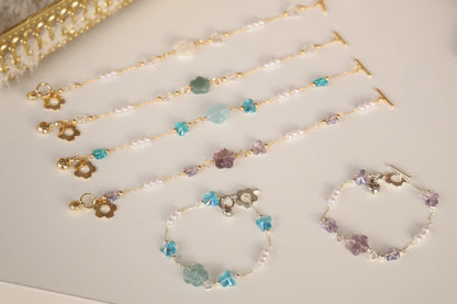 *Instocks* Sakura Flower Chain Natural Crystal Bracelet (OT Clasp)