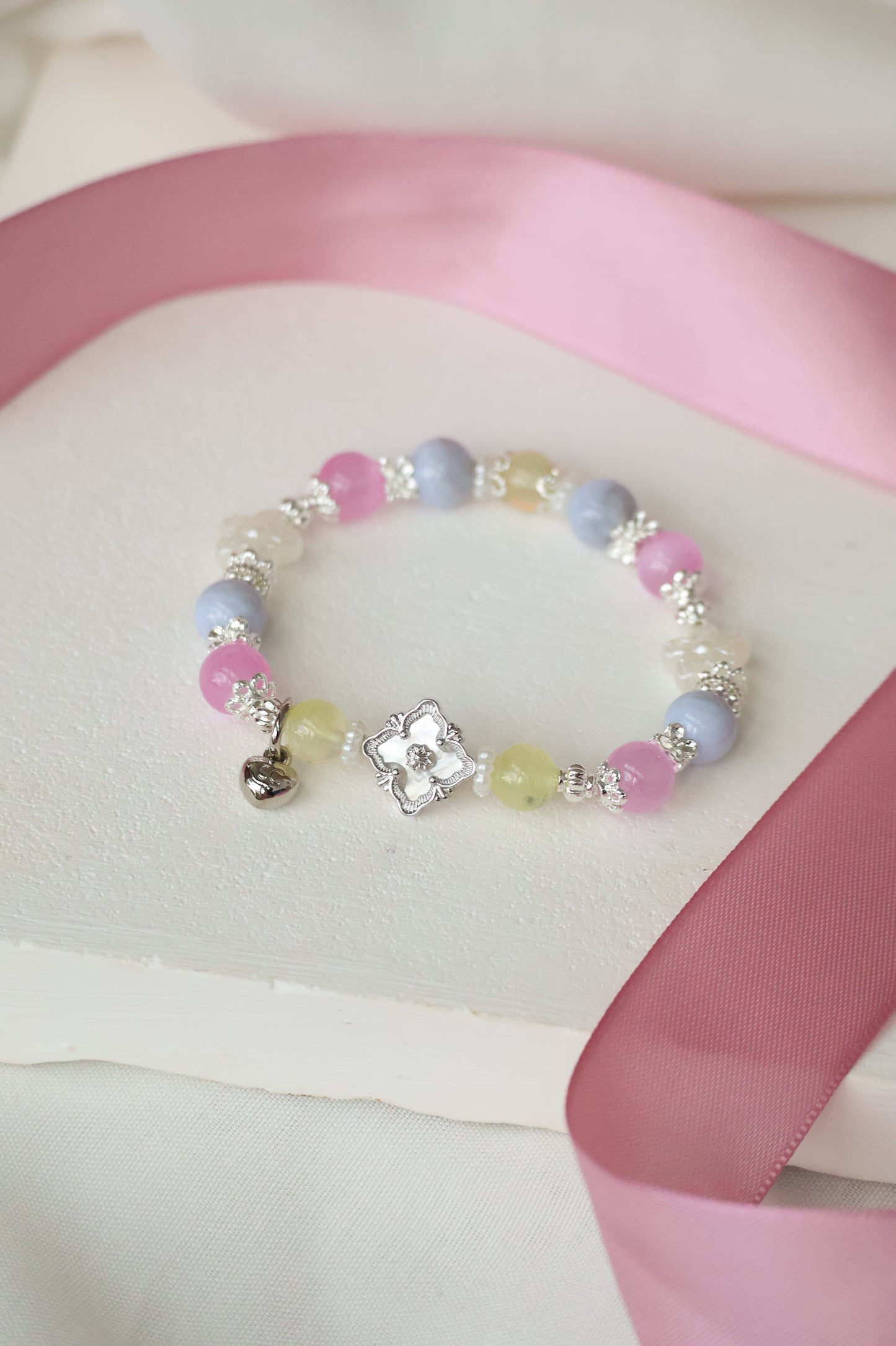 *Instocks* Prehnite, Pink Satin Spar & Blue Lace Agate with MOP Clover Natural Crystal Bracelet (Elastic)
