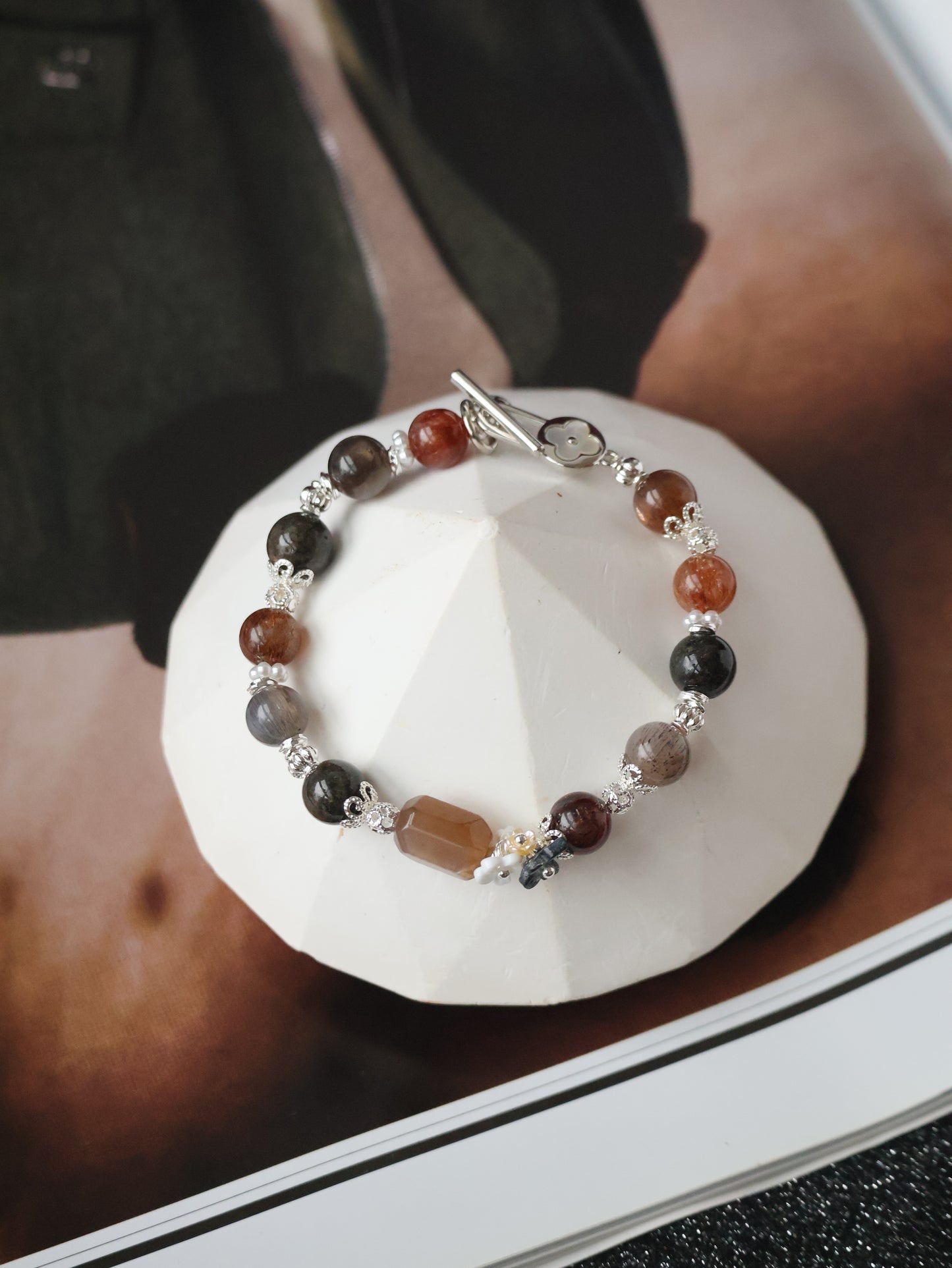 *Instocks* Cocoa - 8mm Garden Quartz, Black Gold Skeletal Sunstone and Black Gold Super 7 w Bouquet & OT Clasp