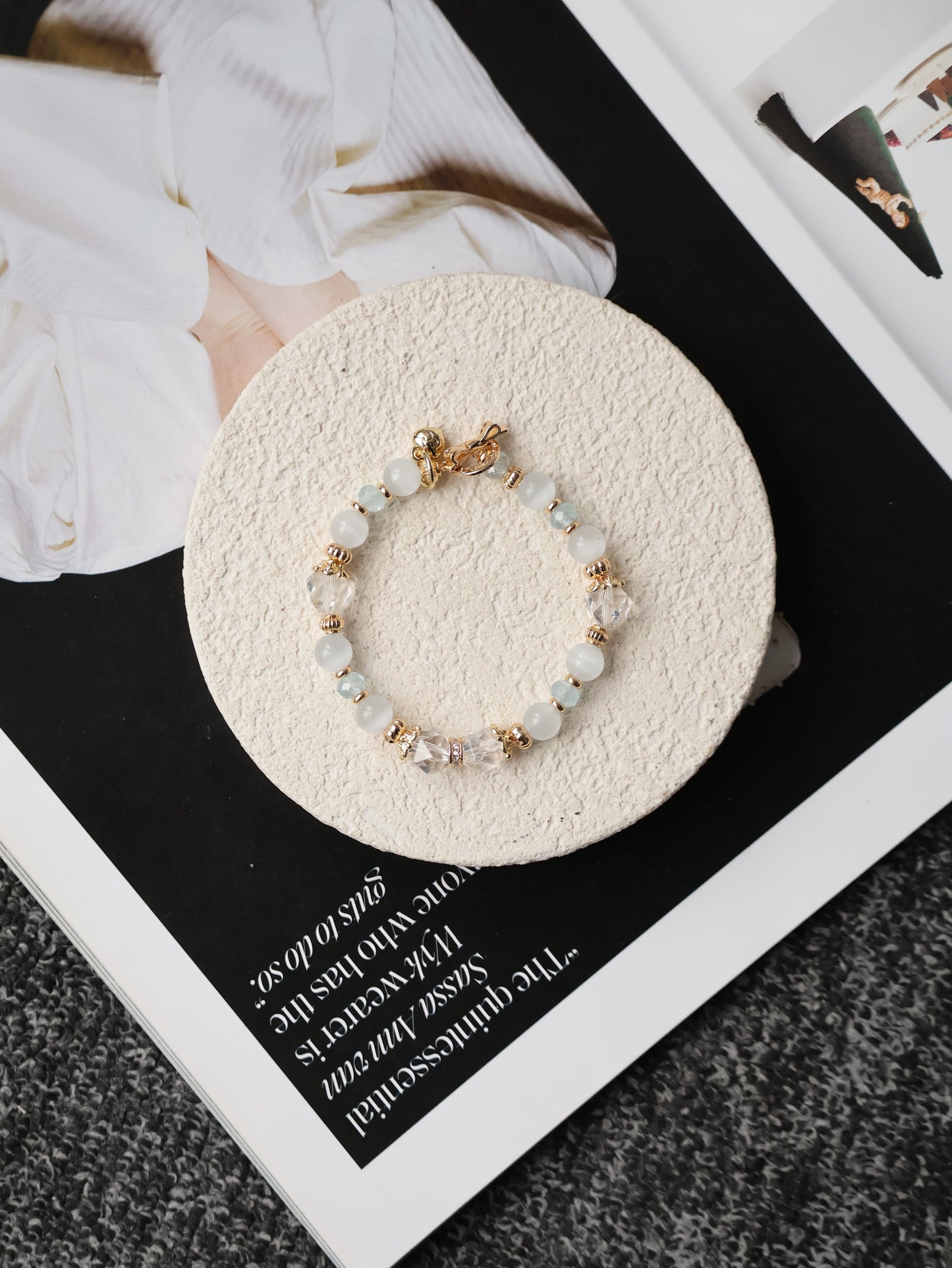 Blue Topaz Faceted Rondelle, Clear Quartz & Cat’s Eye Crystal Bracelet — Crystelle | 8mm (Elastic)