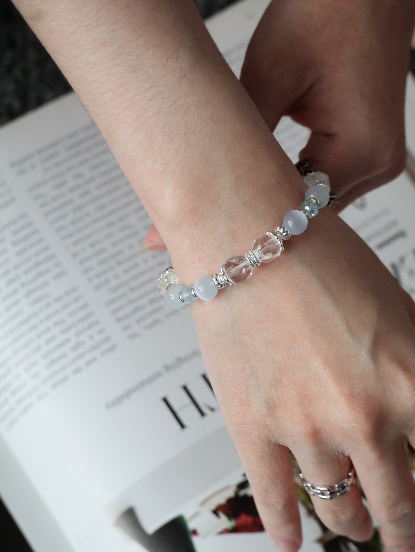 Blue Topaz Faceted Rondelle, Clear Quartz & Cat’s Eye Crystal Bracelet — Crystelle | 8mm (Elastic)