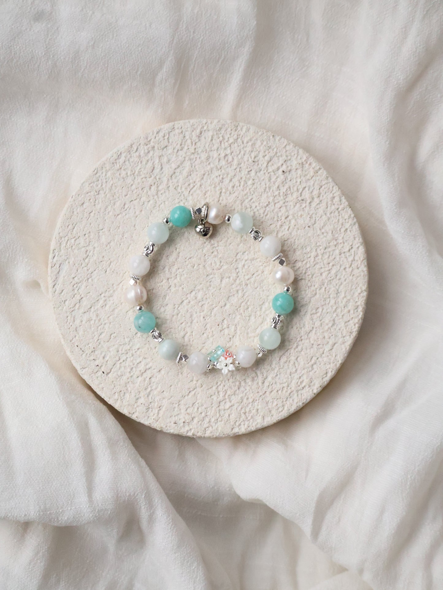 Amazonite, Freshwater Pearl, Aquamarine & Snow Garden Rose Quartz Crystal Bracelet — Freina | 8mm (Elastic)