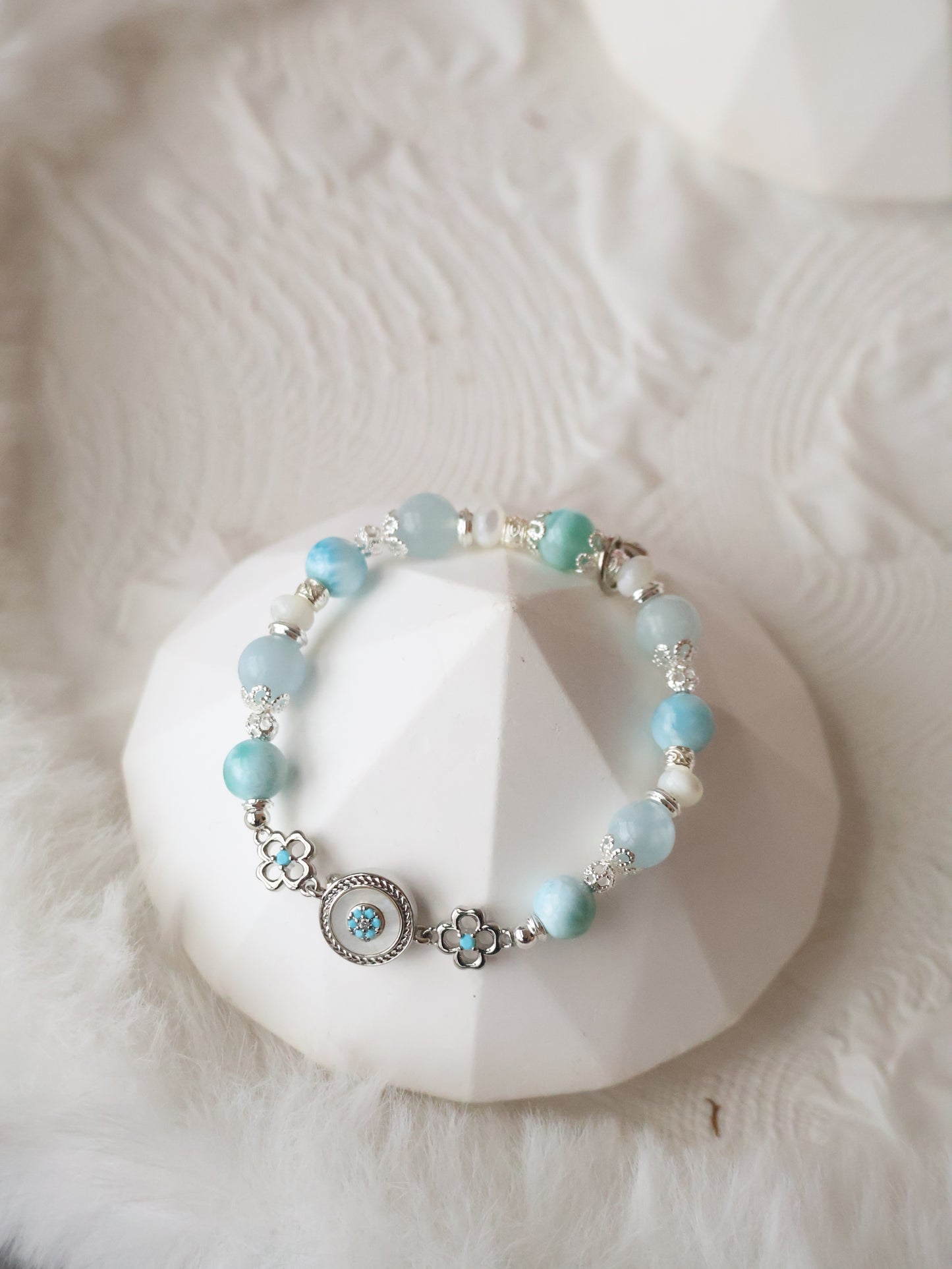 *Instocks* Grand Blue 8mm - Larimar, White Conch, Aquamarine (Elastic)