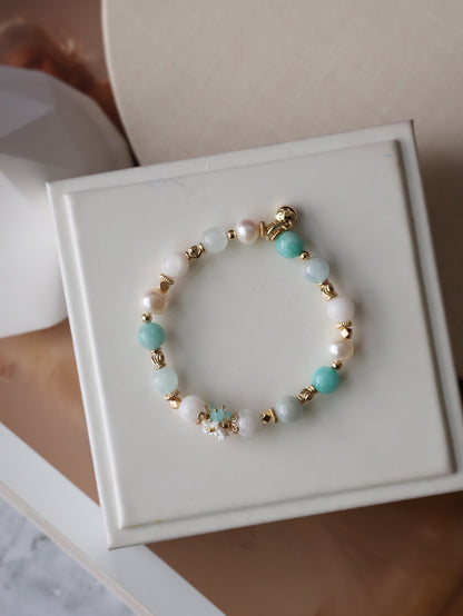 Amazonite, Freshwater Pearl, Aquamarine & Snow Garden Rose Quartz Crystal Bracelet — Freina | 8mm (Elastic)