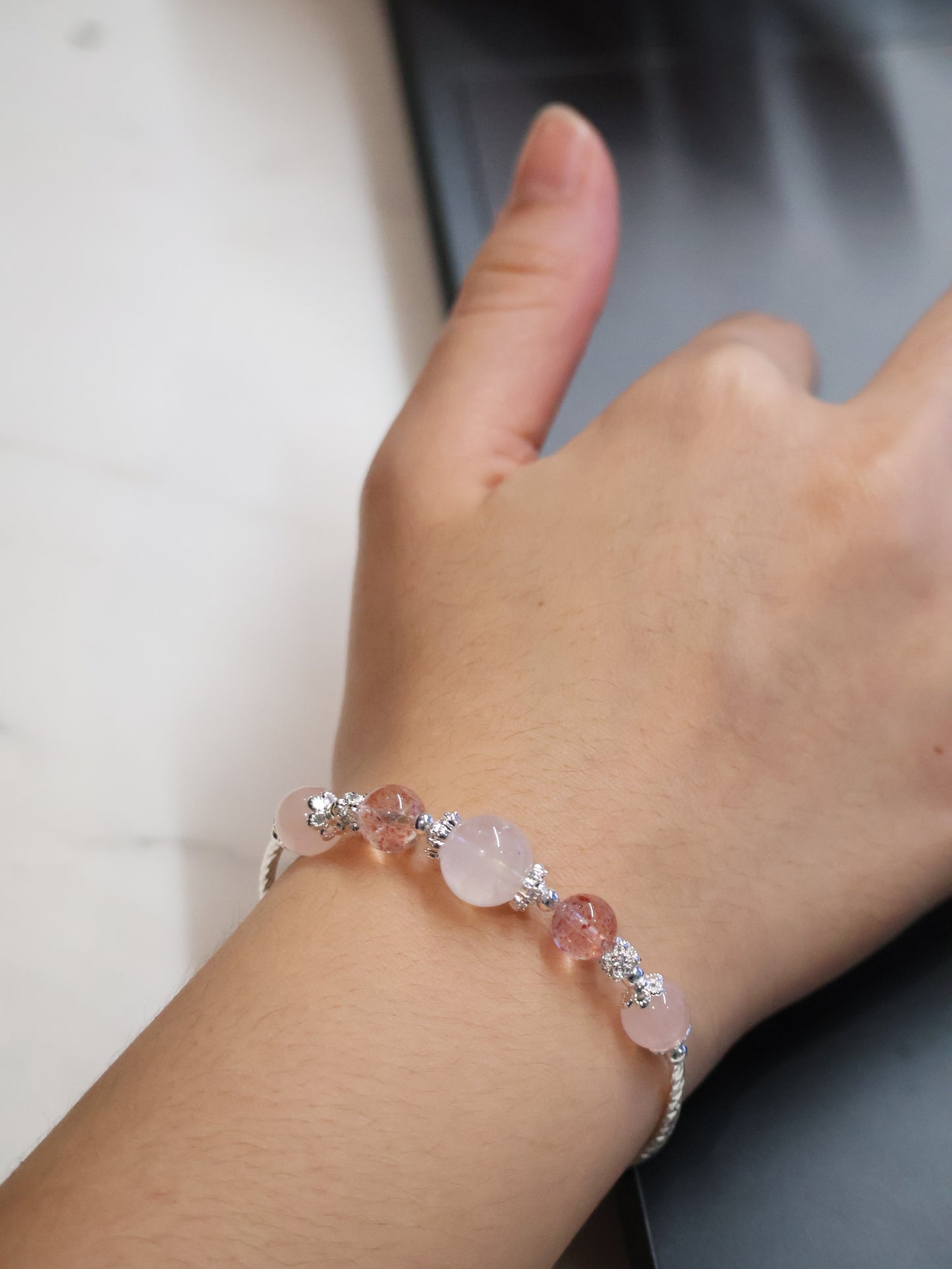 Strawberry Quartz & Rose Quartz Crystal Bracelet Bangle — Orianna Bangles Series | 8mm (Elastic)