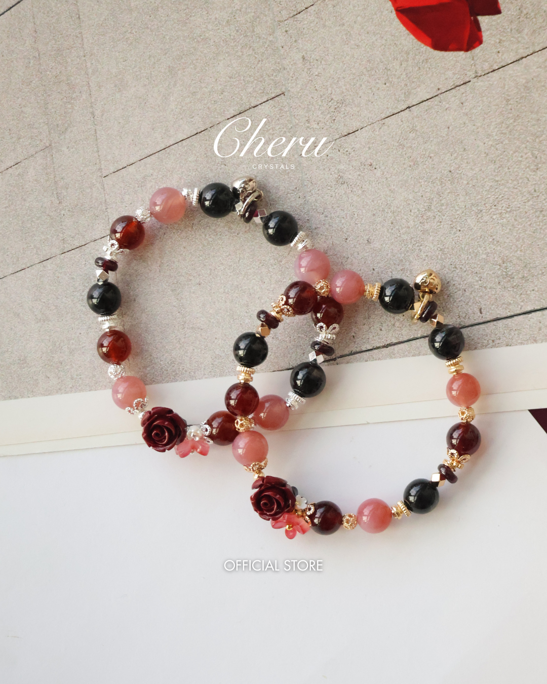 Yan Yuan Agate, Hypersthene & Garnet with Cinnabar Rose Carving — Rewine | 8mm (Elastic)