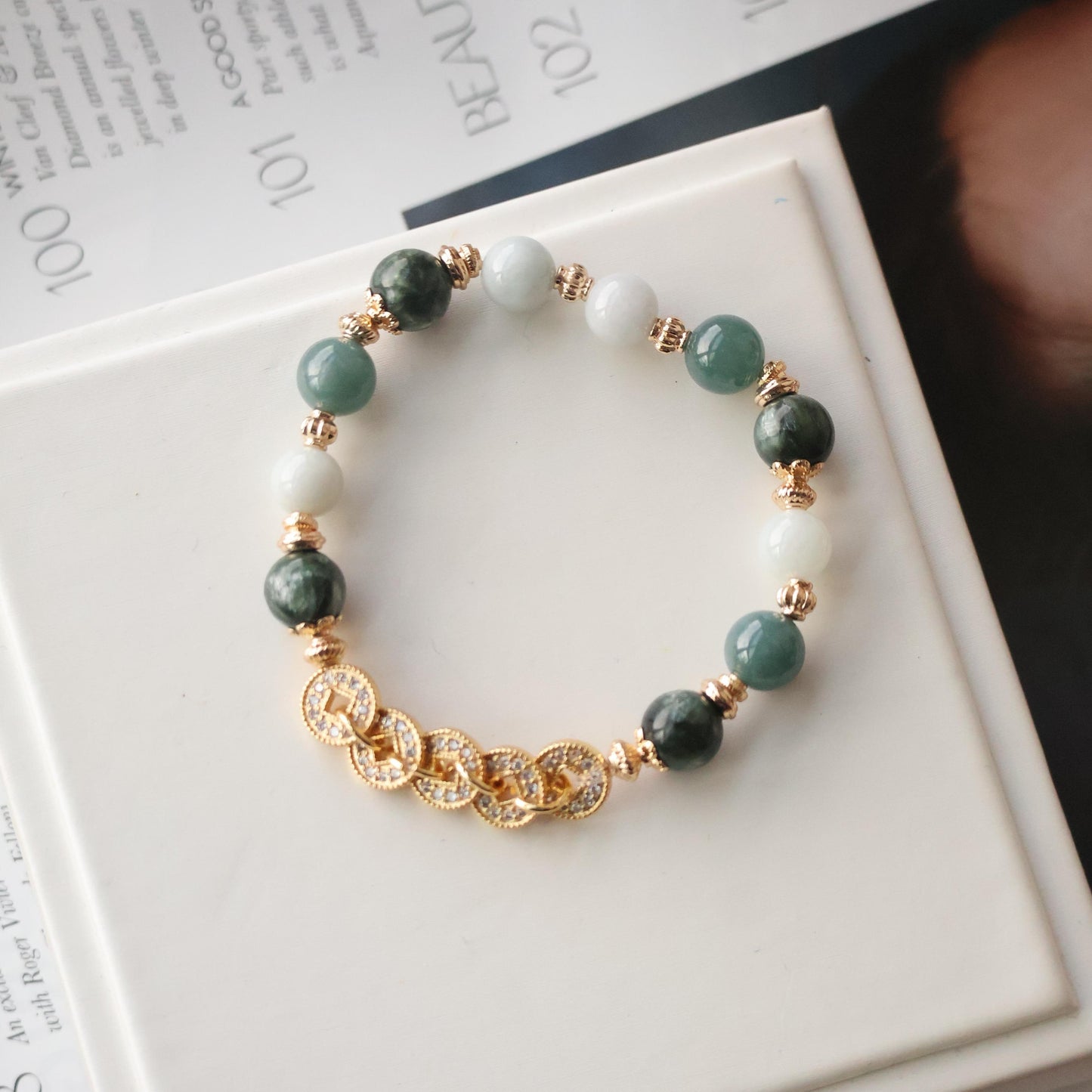 Fengshui Coins Eirene 8mm (Elastic)