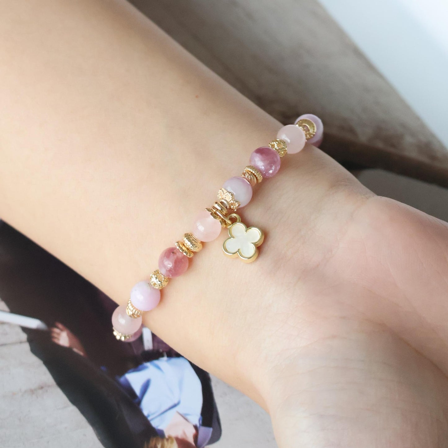 Ada Mini Clover: Pink 6mm (Elastic)