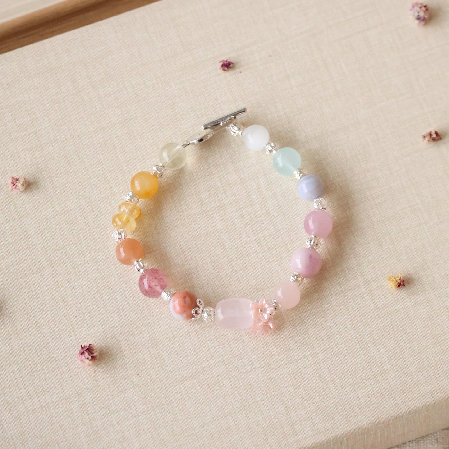Bloomelle Duo Bao 8mm (Elastic, OT Clasp)