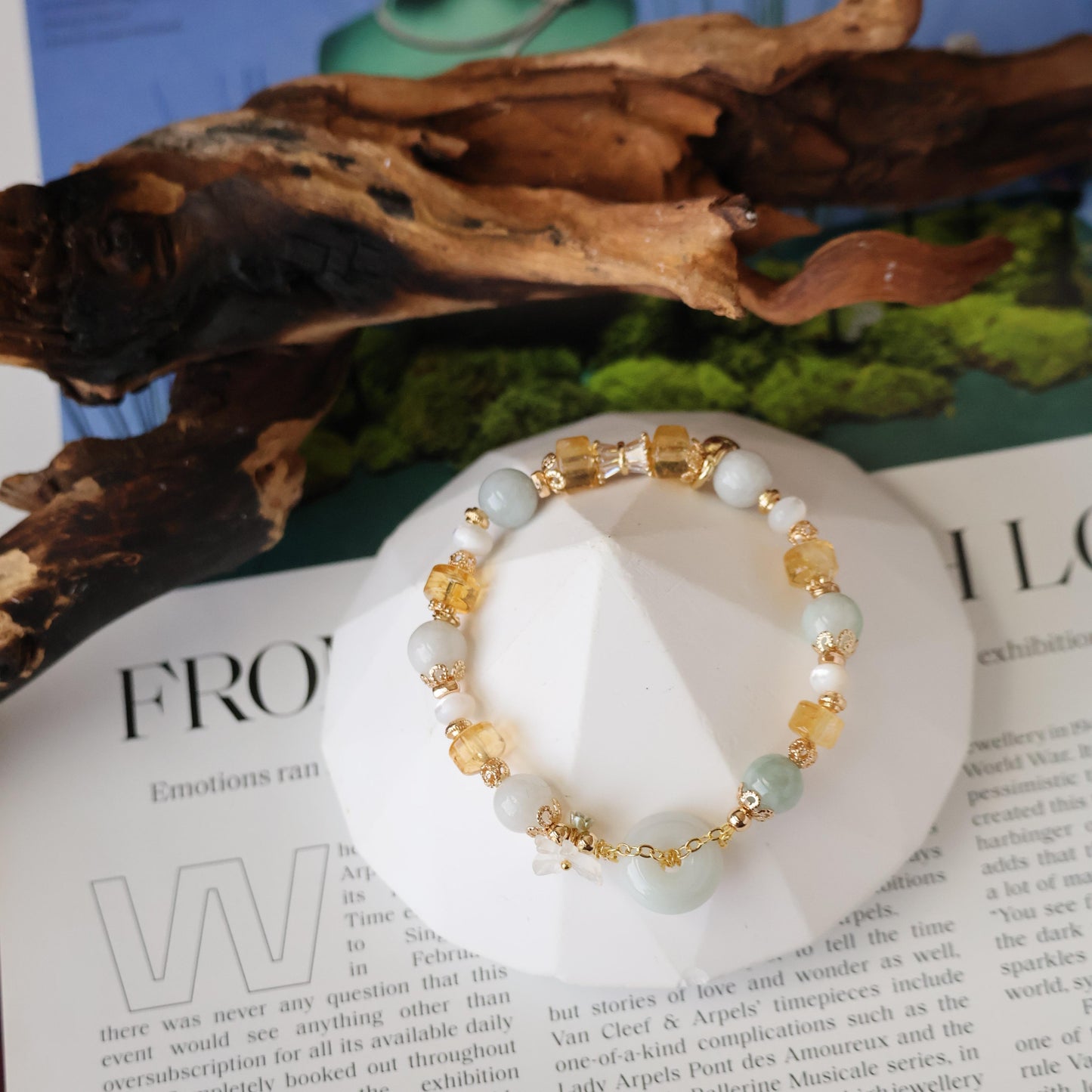 Everfae Ping An Kou Series: Summer Garden 8mm (Elastic)