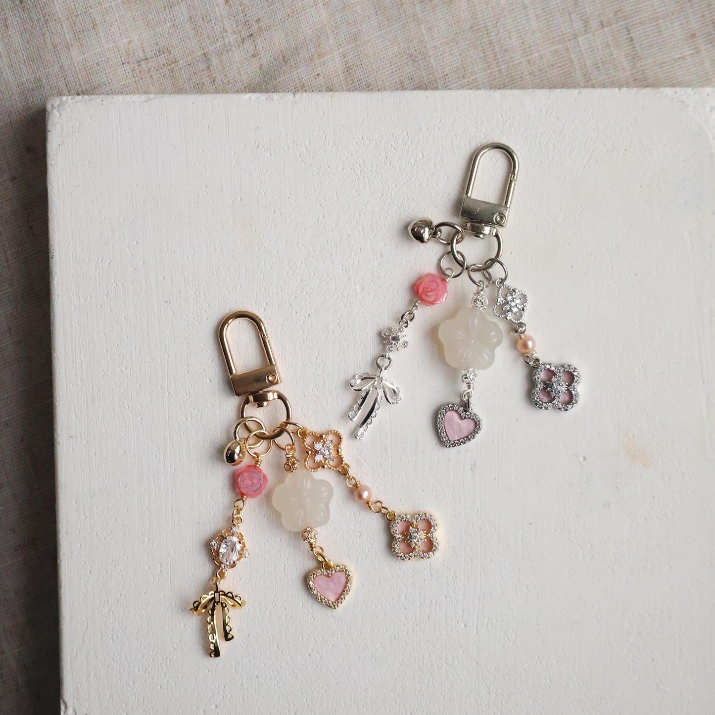 Ribbina (Keychain)