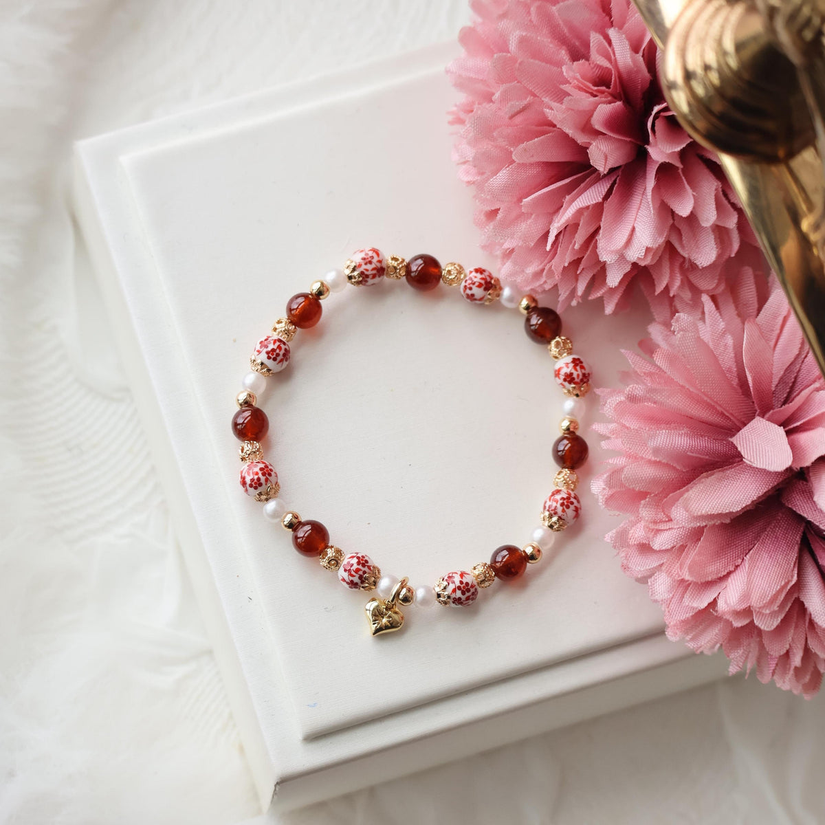 Chinese Porcelain Inspired 6mm - Garnet (Elastic)