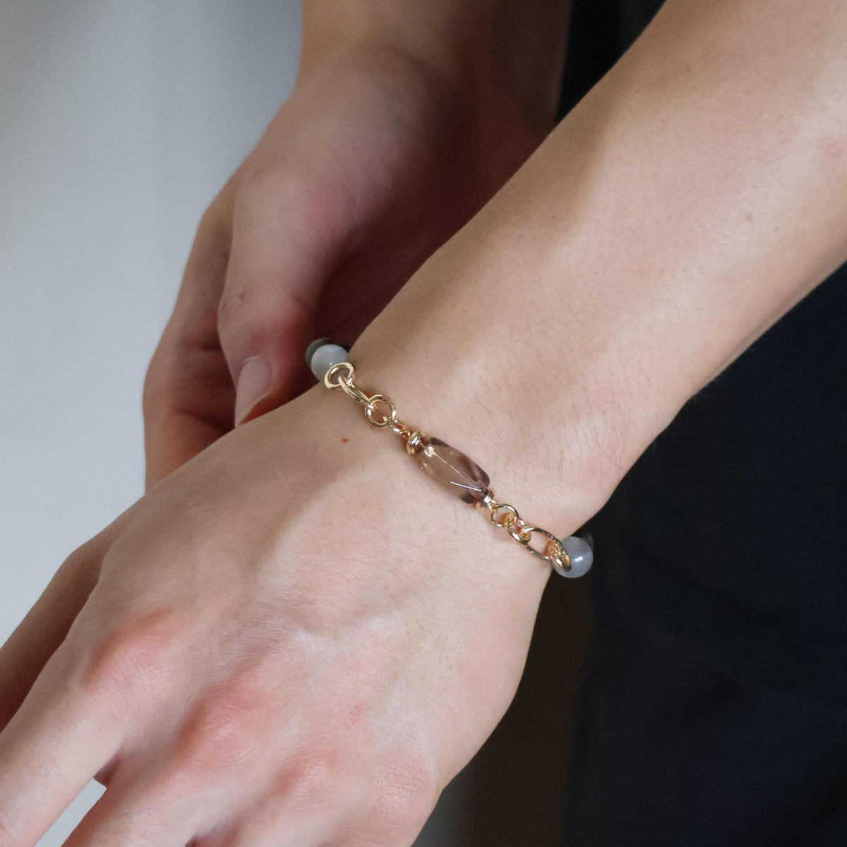 Shades of Light 8mm (Elastic)