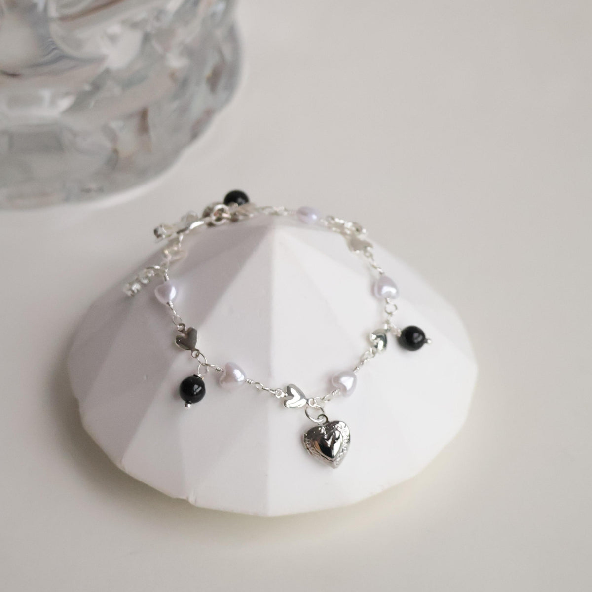 Danglys 6mm Hypersthene (Chain, OT Clasp)