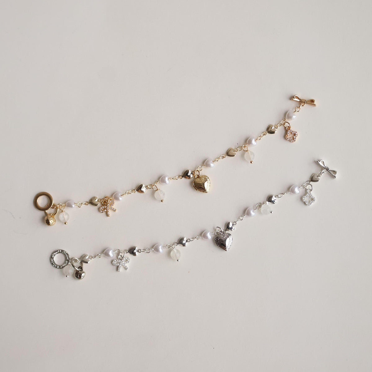 Danglys 6mm Madagascar Moonstone (Chain, OT Clasp)