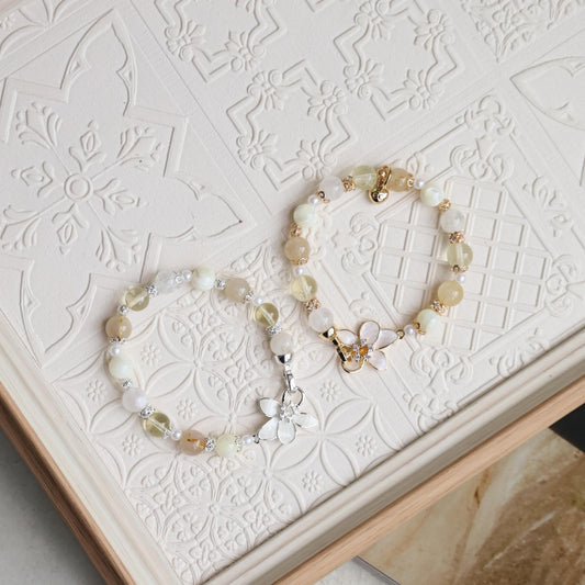 [Cheru] - 8mm Plumeria Yellow - Gold Rutile Lemon Quartz White Conch White Garden Quartz (Elastic, OT Clasp)